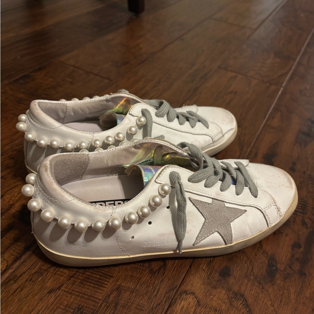 Golden Goose, pearl necklace superstars, size 38